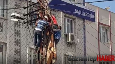 Arızayı gidermeye çalışan işçi elektrik akımına kapıldı